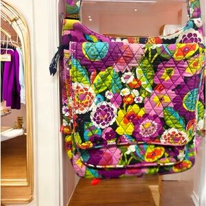 Vera Bradley colorful crossbody/purse